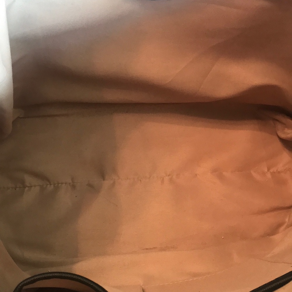Dasein Saffiano Faux Leather Med Satchel w/wallet - Picture 4 of 8